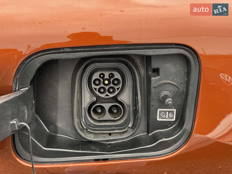 Хетчбек Citroen e-C4 2021 в Луцьку фото 122 Хетчбек Citroen e-C4 2021 в Луцьку