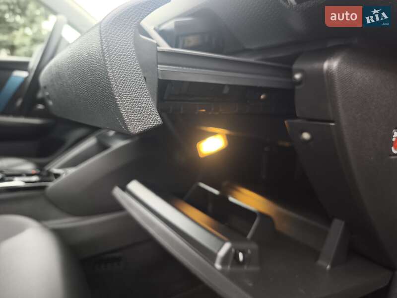 Хэтчбек Citroen e-C4 2021 в Дрогобыче