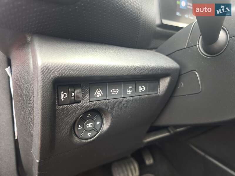 Хэтчбек Citroen e-C4 2021 в Дрогобыче