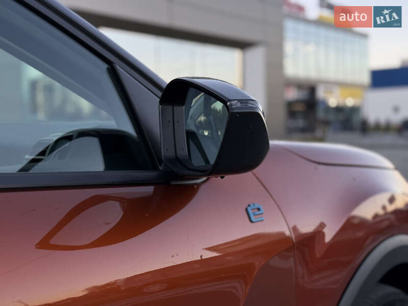 Хэтчбек Citroen e-C4 2022 в Львове