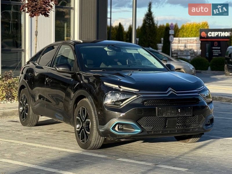 Хэтчбек Citroen e-C4 2021 в Городке