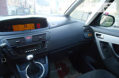 Мінівен Citroen Grand C4 Picasso 2011 в 