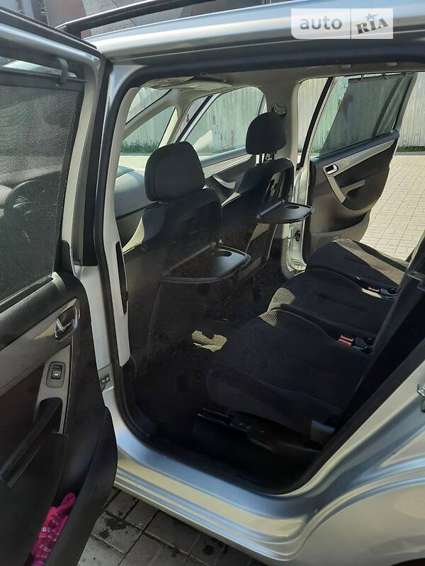 Минивэн Citroen Grand C4 Picasso 2008 в Ивано-Франковске фото 7 Минивэн Citroen Grand C4 Picasso 2008 в Ивано-Франковске