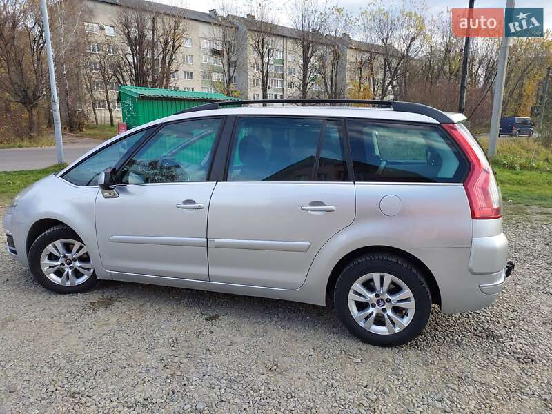 Минивэн Citroen Grand C4 Picasso 2011 в Комарному