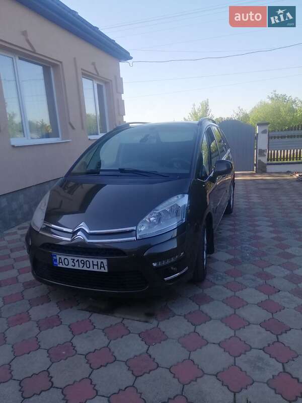 Седан Citroen Grand C4 Picasso 2011 в Ужгороде
