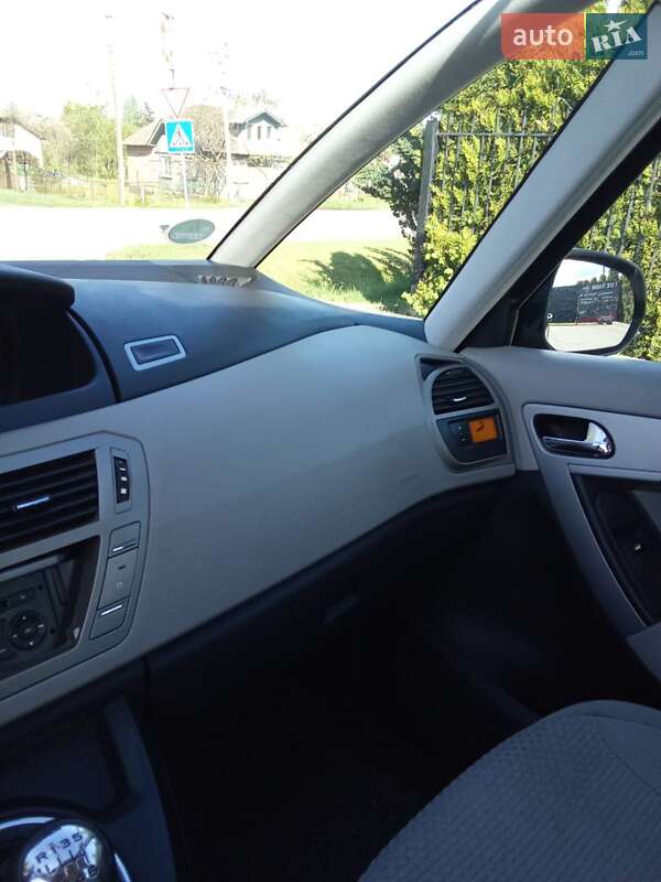 Мінівен Citroen Grand C4 Picasso 2012 в Долині