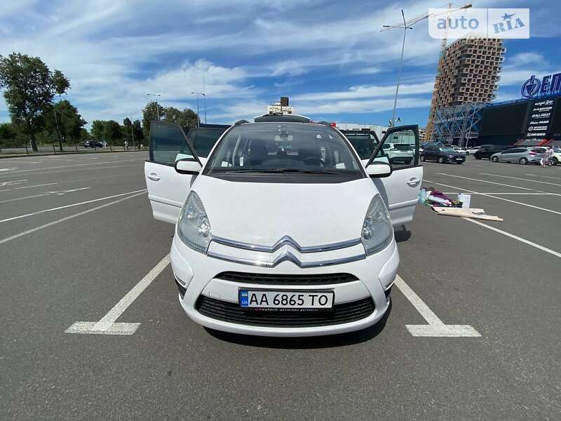 Минивэн Citroen Grand C4 Picasso 2013 в Киеве