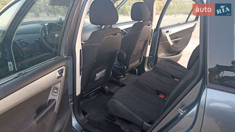 Минивэн Citroen Grand C4 Picasso 2012 в Калиновке