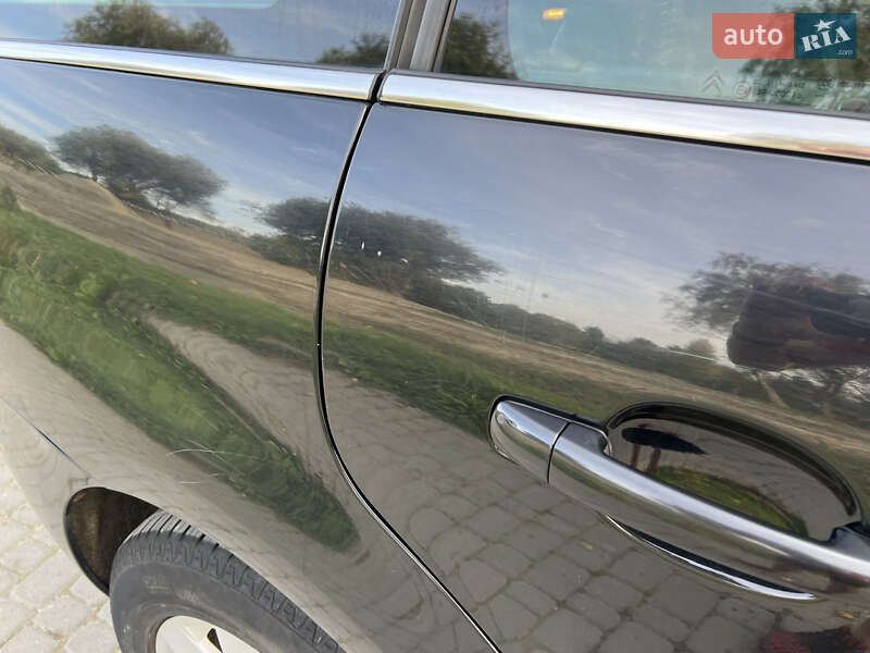 Минивэн Citroen Grand C4 Picasso 2010 в Березному