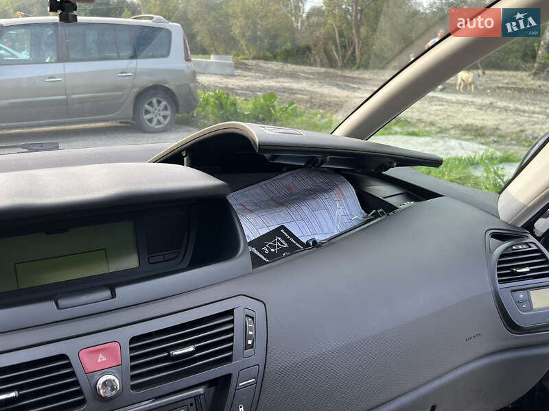 Минивэн Citroen Grand C4 Picasso 2010 в Березному