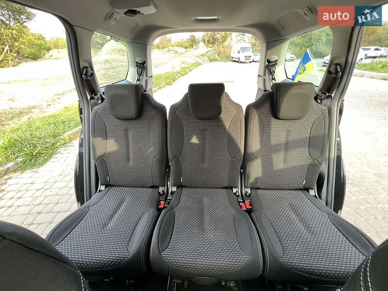 Минивэн Citroen Grand C4 Picasso 2010 в Березному