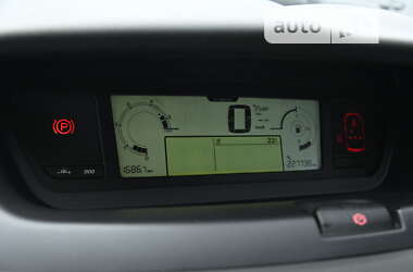 Минивэн Citroen Grand C4 Picasso 2012 в 