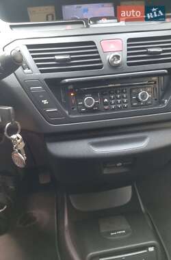 Минивэн Citroen Grand C4 Picasso 2010 в 