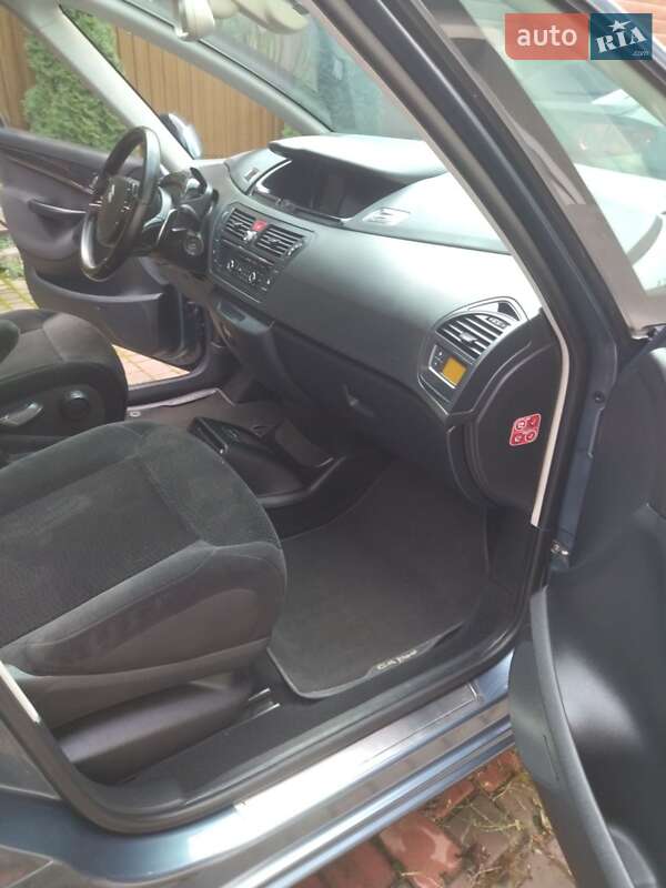 Минивэн Citroen Grand C4 Picasso 2010 в Баре