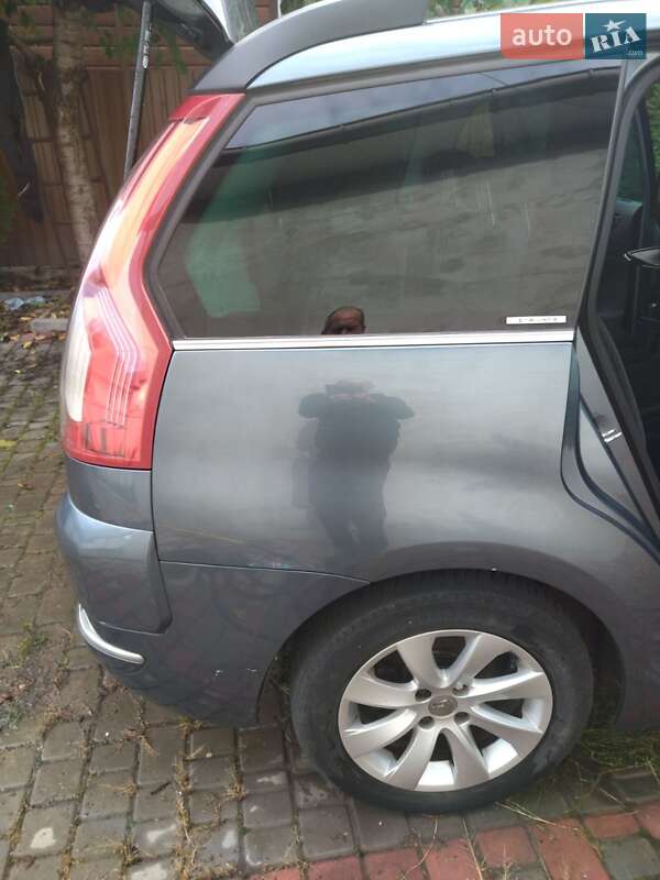 Минивэн Citroen Grand C4 Picasso 2010 в Баре