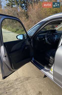 Минивэн Citroen Grand C4 Picasso 2016 в 