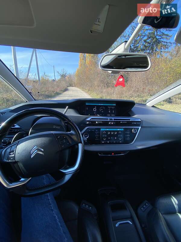 Минивэн Citroen Grand C4 Picasso 2016 в Кременце фото 41 Минивэн Citroen Grand C4 Picasso 2016 в Кременце