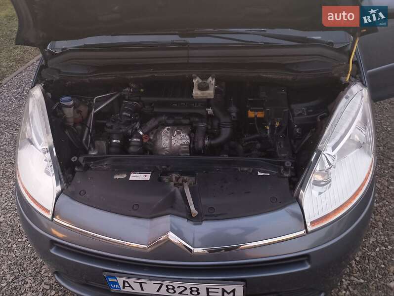 Мінівен Citroen Grand C4 Picasso 2010 в Івано-Франківську