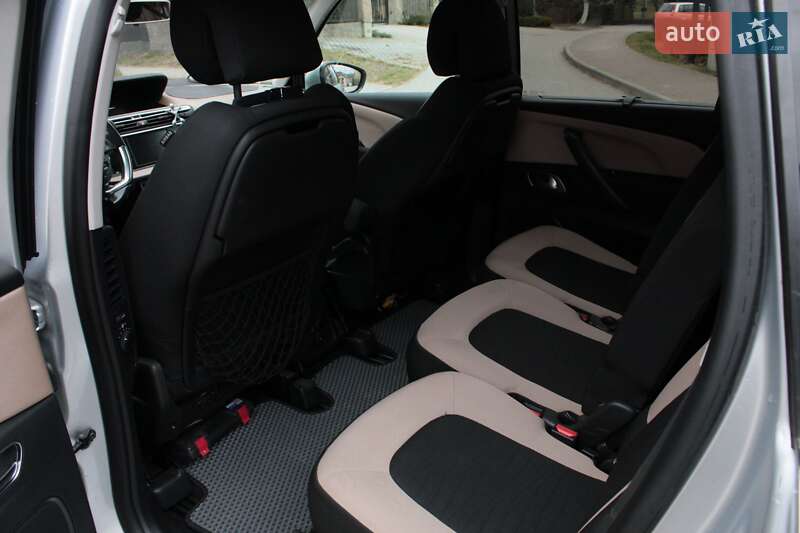 Минивэн Citroen Grand C4 Picasso 2013 в Львове