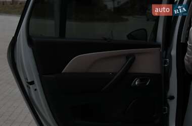 Минивэн Citroen Grand C4 Picasso 2013 в 