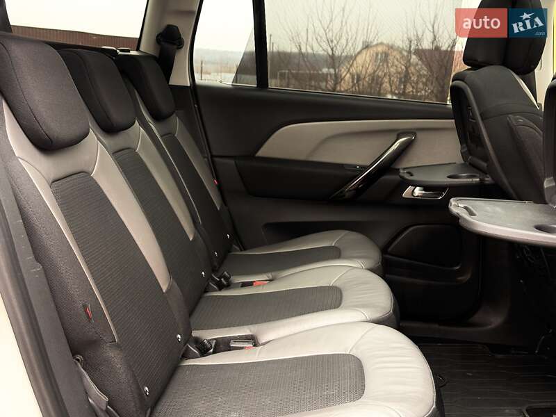 Минивэн Citroen Grand C4 Picasso 2017 в Новой Ушице