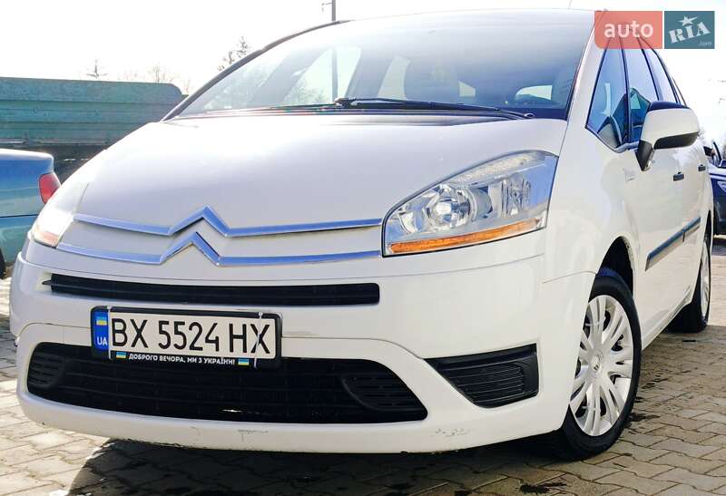 Минивэн Citroen Grand C4 Picasso 2010 в Теофиполе