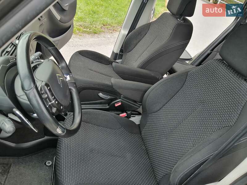 Минивэн Citroen Grand C4 Picasso 2008 в Киеве