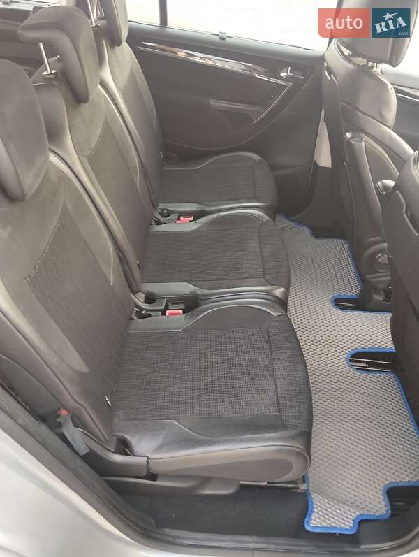 Минивэн Citroen Grand C4 Picasso 2012 в Львове