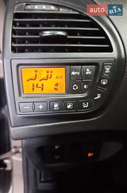 Минивэн Citroen Grand C4 Picasso 2012 в 