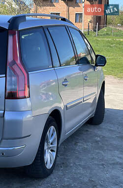 Минивэн Citroen Grand C4 Picasso 2010 в 