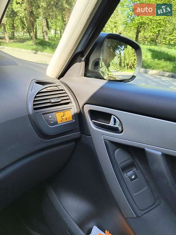 Мінівен Citroen Grand C4 Picasso 2013 в Львові