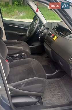 Минивэн Citroen Grand C4 Picasso 2009 в 