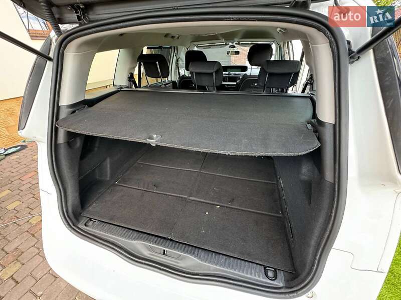 Минивэн Citroen Grand C4 Picasso 2017 в Львове