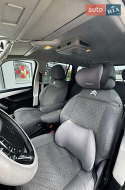 Минивэн Citroen Grand C4 Picasso 2010 в 