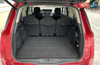 Минивэн Citroen Grand C4 Picasso 2017 в 