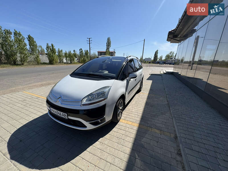 Минивэн Citroen Grand C4 Picasso 2010 в 