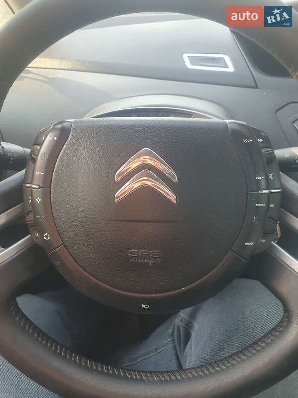 Мінівен Citroen Grand C4 Picasso 2011 в Ковелі фото 13 Мінівен Citroen Grand C4 Picasso 2011 в Ковелі