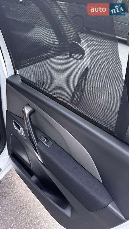 Минивэн Citroen Grand C4 Picasso 2016 в Харькове фото 94 Минивэн Citroen Grand C4 Picasso 2016 в Харькове