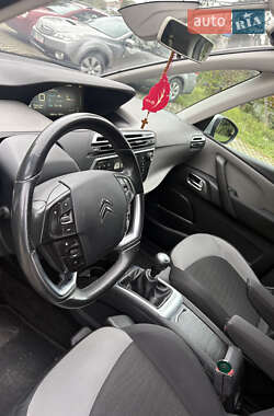 Мінівен Citroen Grand C4 Picasso 2015 в 