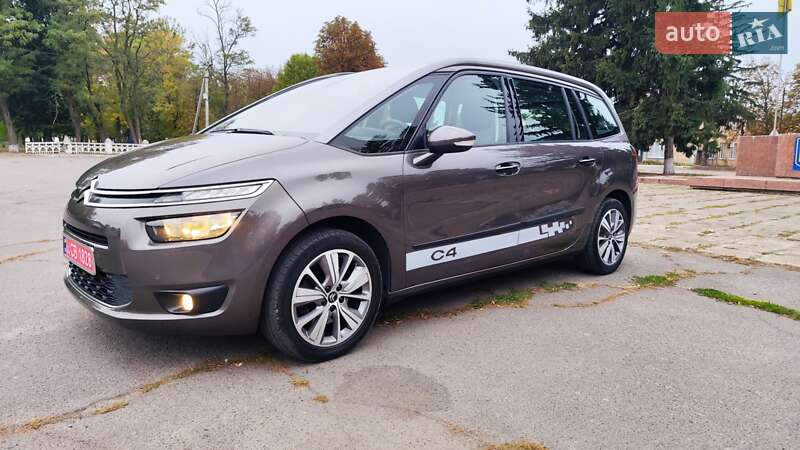 Минивэн Citroen Grand C4 Picasso 2016 в Новоархангельске