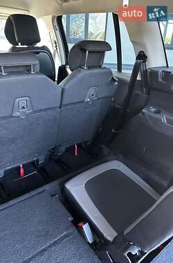 Минивэн Citroen Grand C4 Picasso 2015 в 