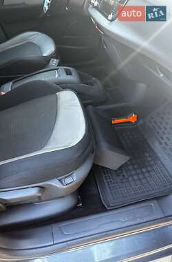 Минивэн Citroen Grand C4 Picasso 2015 в 