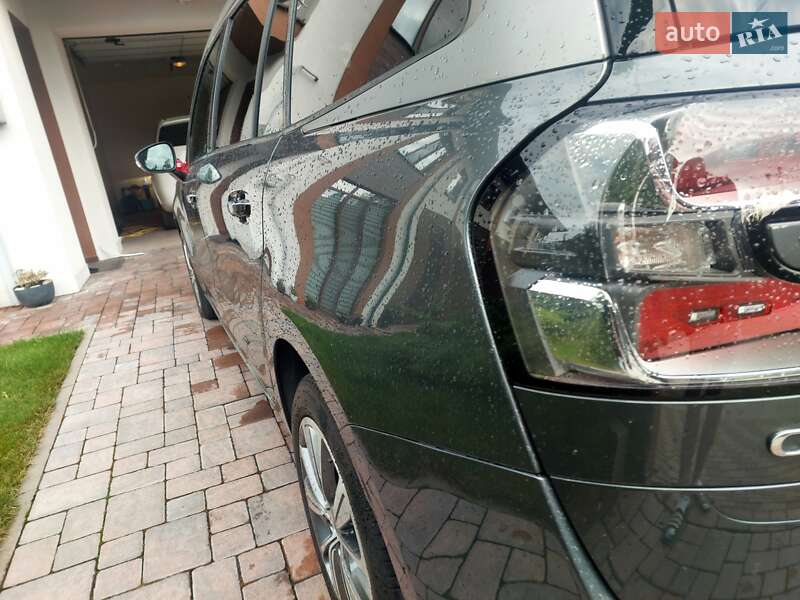 Минивэн Citroen Grand C4 Picasso 2014 в Ровно фото 14 Минивэн Citroen Grand C4 Picasso 2014 в Ровно