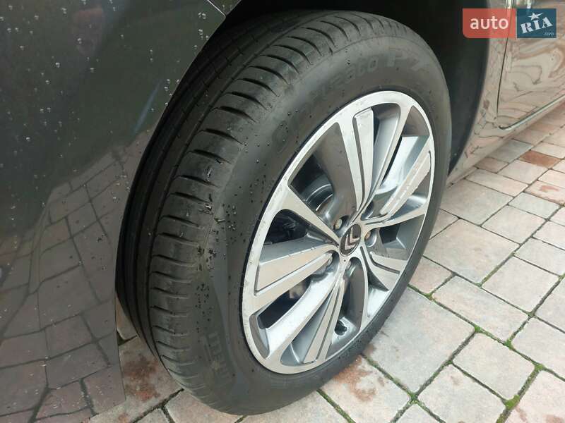 Минивэн Citroen Grand C4 Picasso 2014 в Ровно фото 19 Минивэн Citroen Grand C4 Picasso 2014 в Ровно