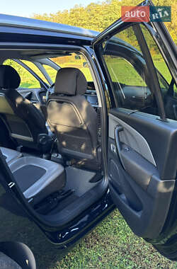 Минивэн Citroen Grand C4 Picasso 2016 в 