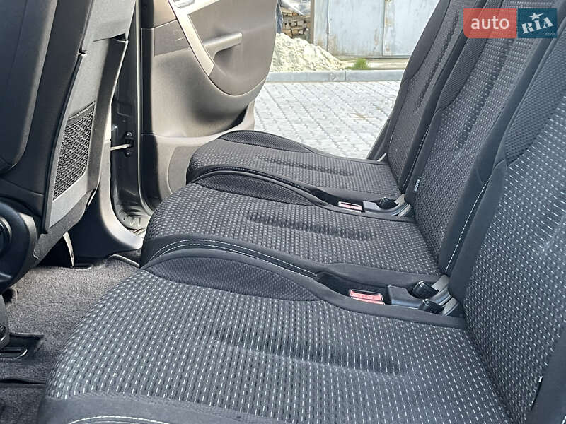 Минивэн Citroen Grand C4 Picasso 2012 в Меденичах фото 47 Минивэн Citroen Grand C4 Picasso 2012 в Меденичах