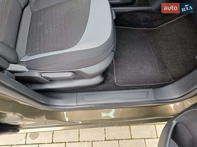 Минивэн Citroen Grand C4 Picasso 2014 в Калуше фото 51 Минивэн Citroen Grand C4 Picasso 2014 в Калуше