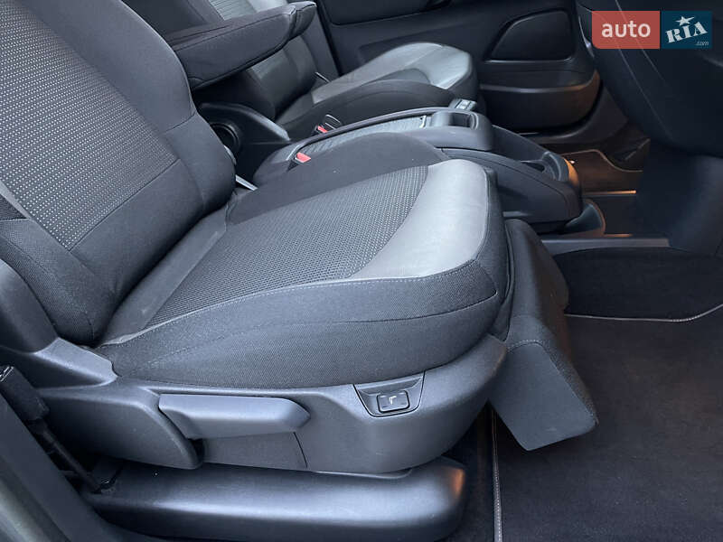 Мінівен Citroen Grand C4 Picasso 2014 в Тернополі