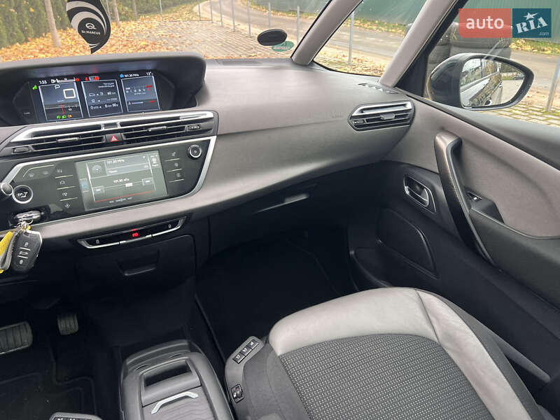 Мінівен Citroen Grand C4 Picasso 2015 в Львові фото 55 Мінівен Citroen Grand C4 Picasso 2015 в Львові