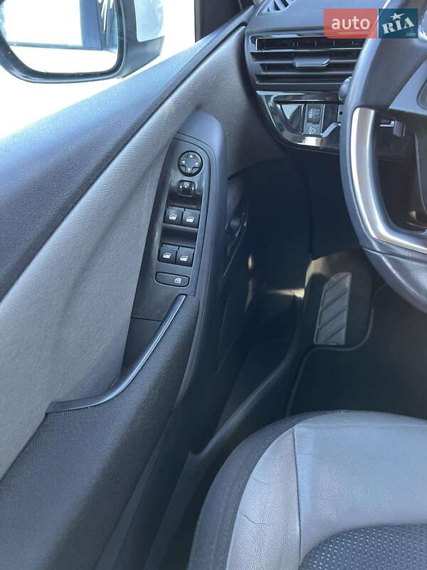 Минивэн Citroen Grand C4 Picasso 2015 в Дубно